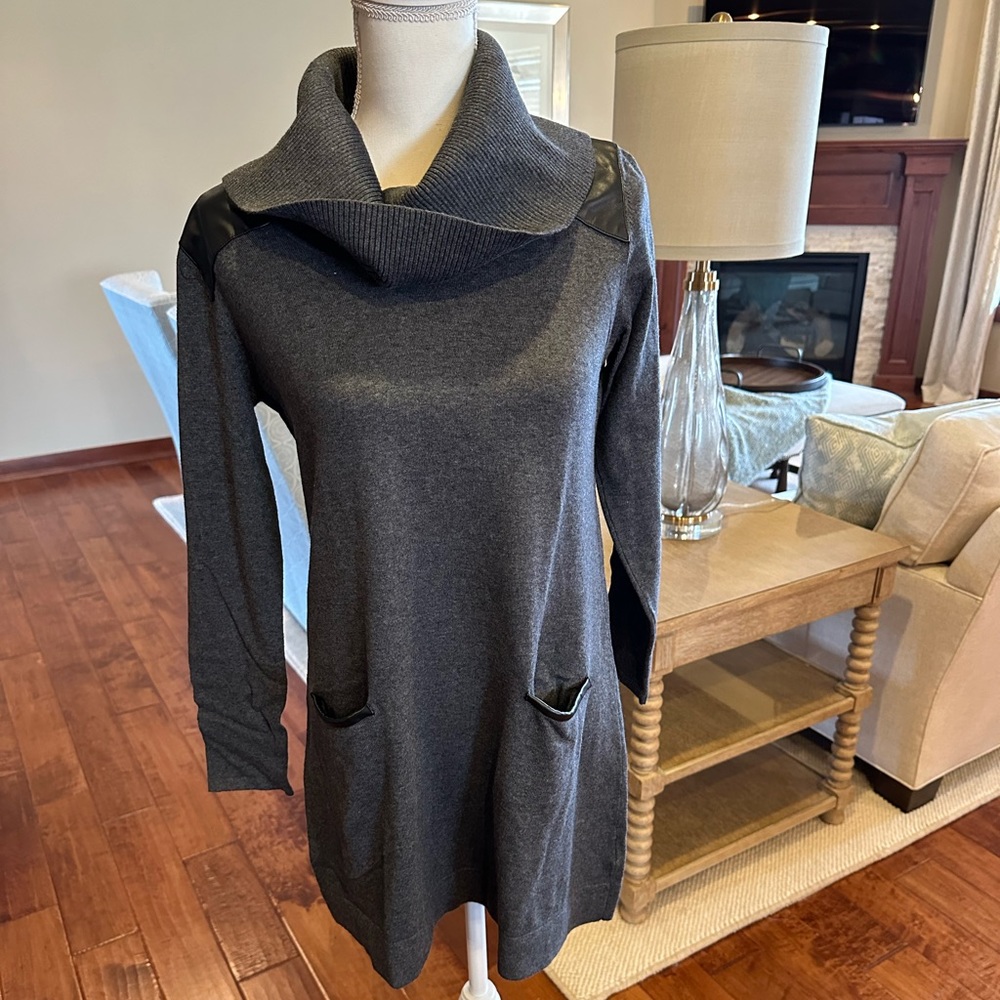 Women’s sweater